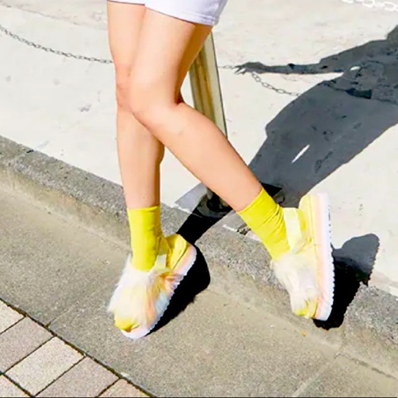 New UGG Fluff Yeah Disco Slide Platform Tie Dye Margarita Slipper - Picture 5 of 17